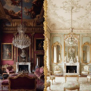 Baroque vs. Rococo: A Professional Guide to Selecting Grandeur and Elegance for Luxury Interior Design