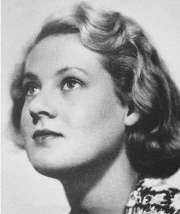 Joy St Clair Hester